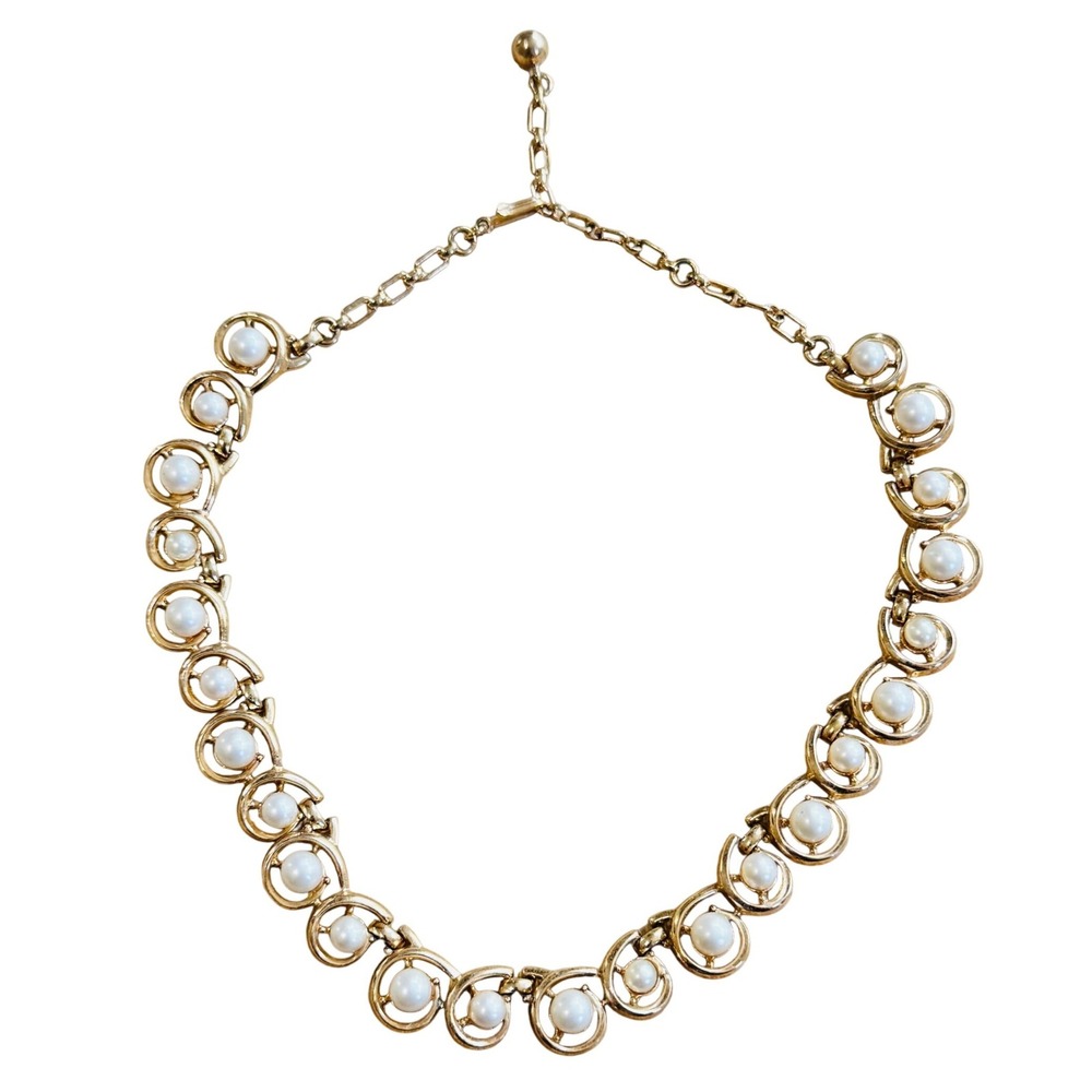 VTG Crown Trifari Necklace Signed Pearl Cabochon Gold Regal Regency 50s 17"